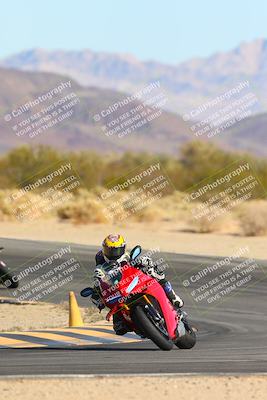 media/Jan-13-2025-Ducati Revs (Mon) [[8d64cb47d9]]/2-A Group/Session 2 (Turn 10)/